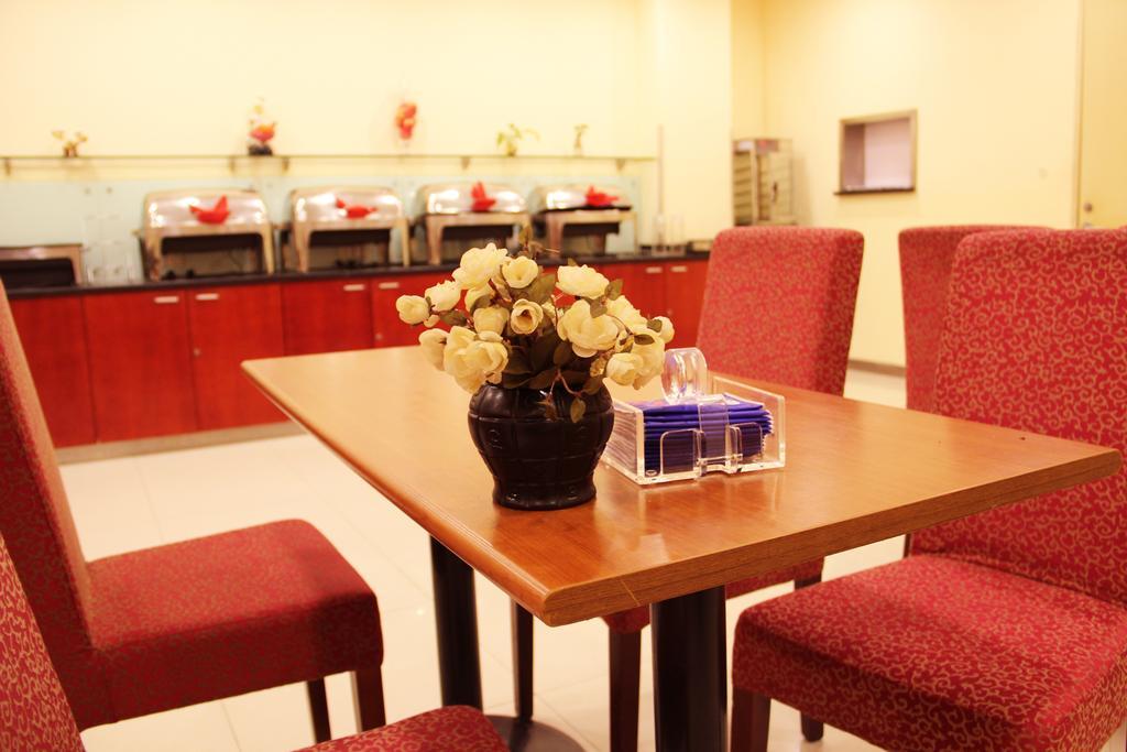 Hanting Express Tianjin Haixin District Yujiapu 天津 外观 照片